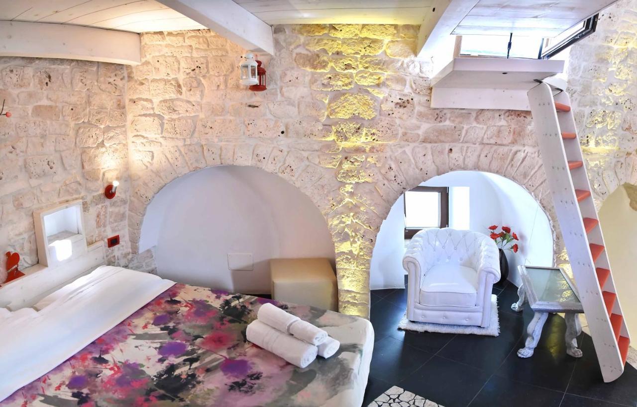 L'Angolo Di Gaudi, Casa Mila Putignano Ngoại thất bức ảnh