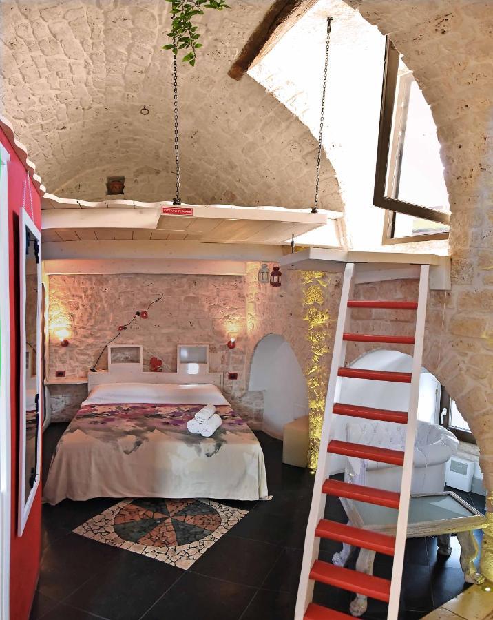 L'Angolo Di Gaudi, Casa Mila Putignano Ngoại thất bức ảnh